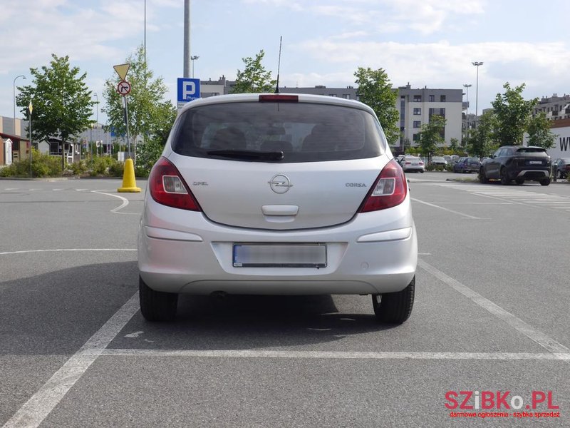 2009' Opel Corsa 1.4 16V Enjoy photo #4