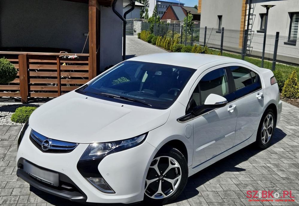 2013' Opel Ampera Komfort Edition photo #2