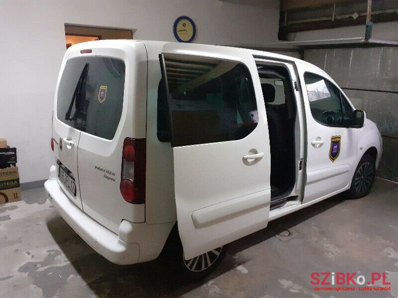 2017' Peugeot Partner photo #4