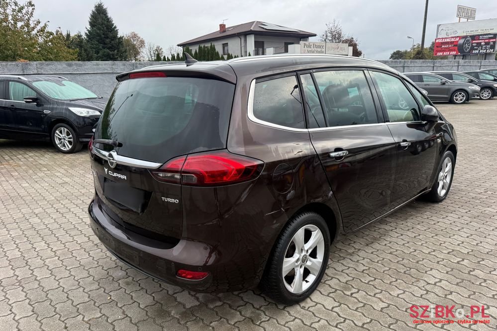 2012' Opel Zafira photo #5