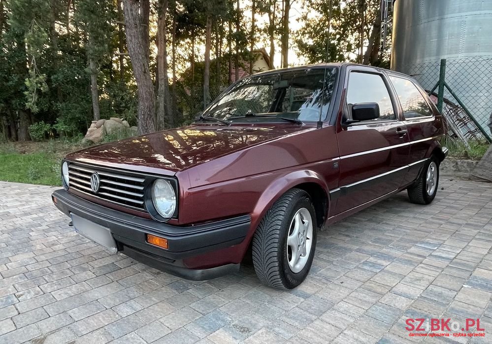 1991' Volkswagen Golf 1.6 Cl photo #1