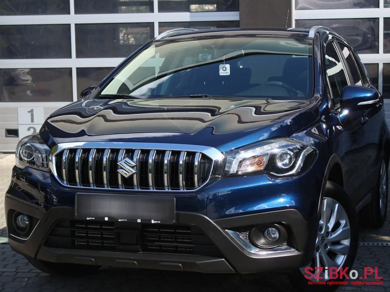 2020' Suzuki SX4 S-Cross photo #2