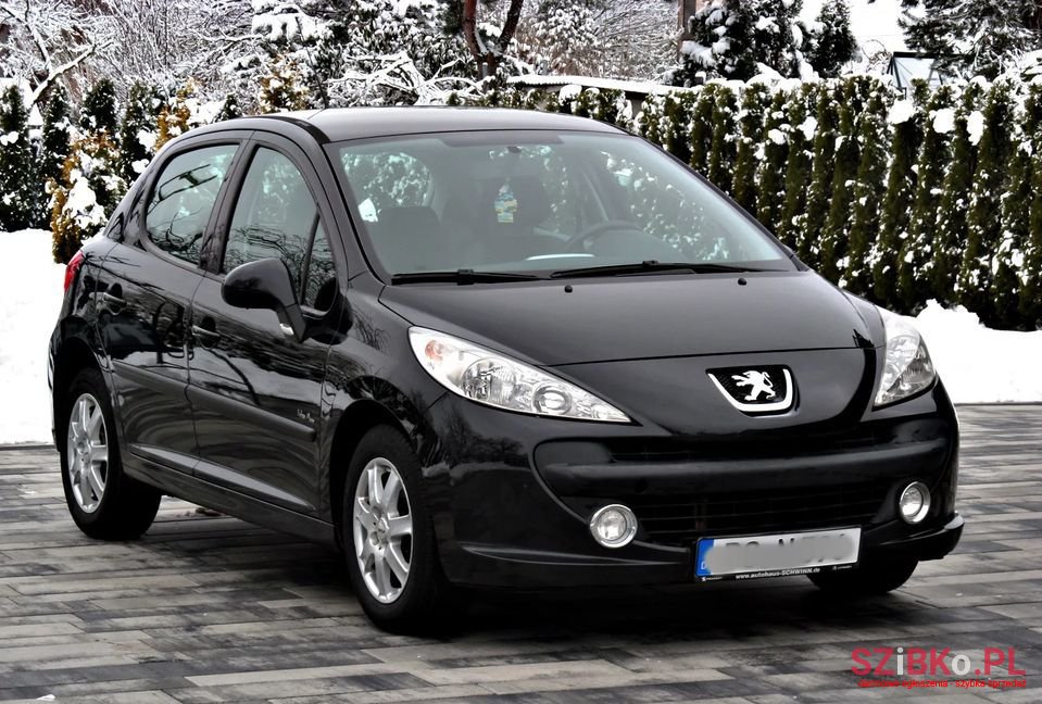 2009' Peugeot 207 photo #3