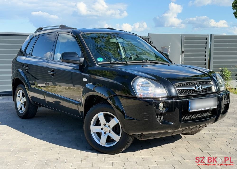 2009' Hyundai Tucson photo #1