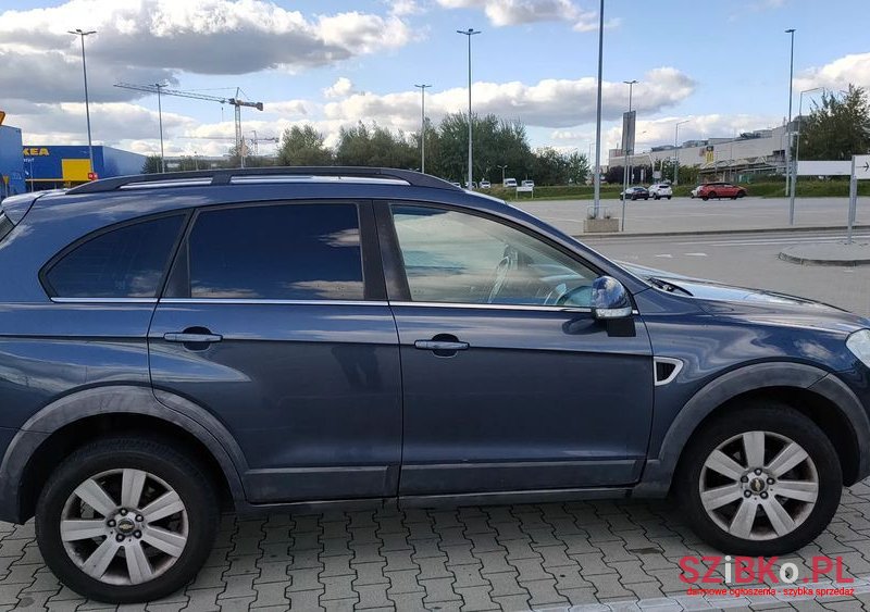 2006' Chevrolet Captiva 3.2 Lt High photo #3