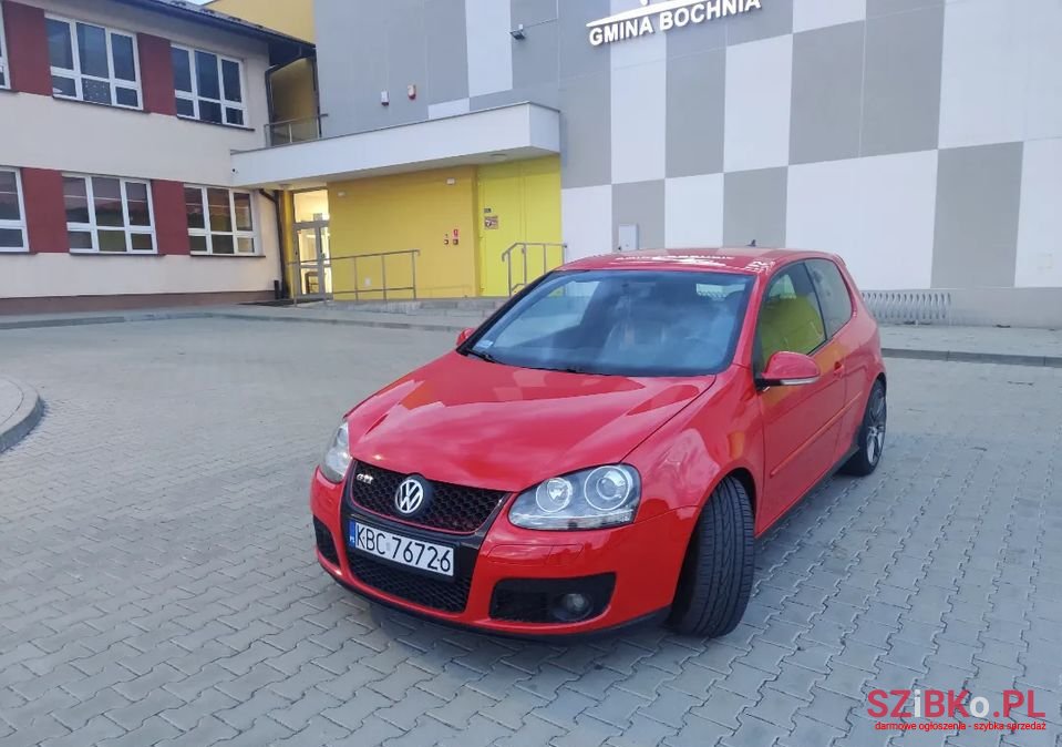 2009' Volkswagen Golf photo #1