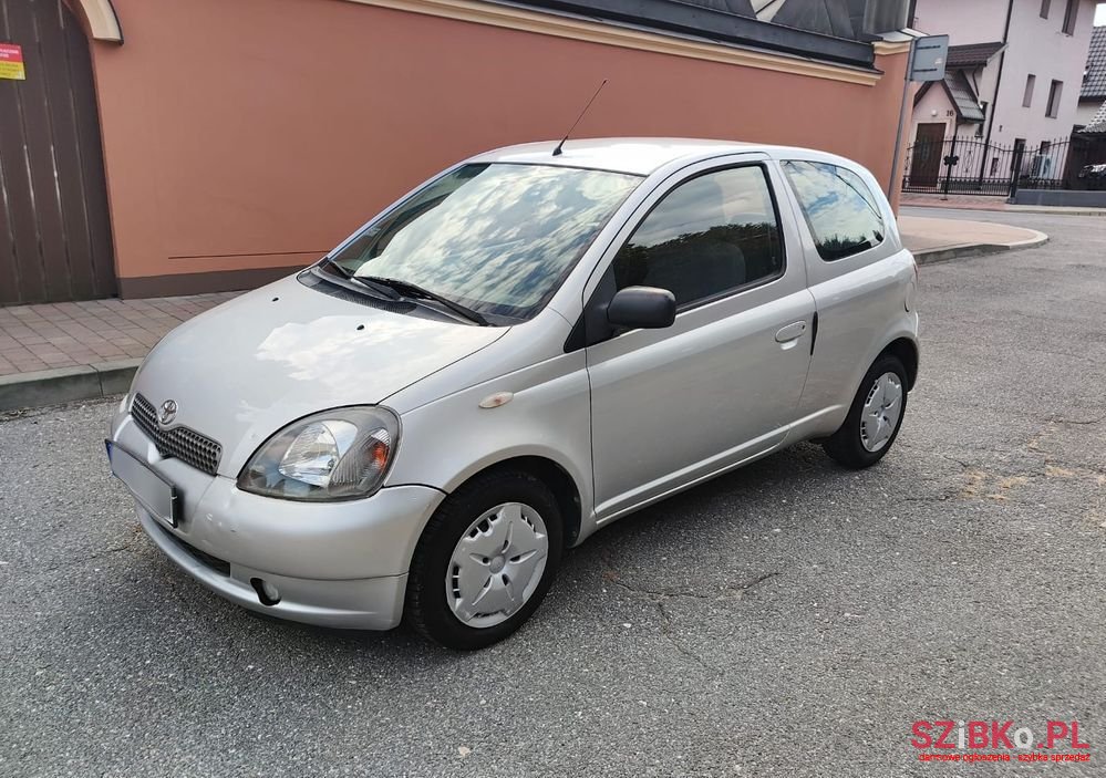 2000' Toyota Yaris 1.3 Sol photo #3