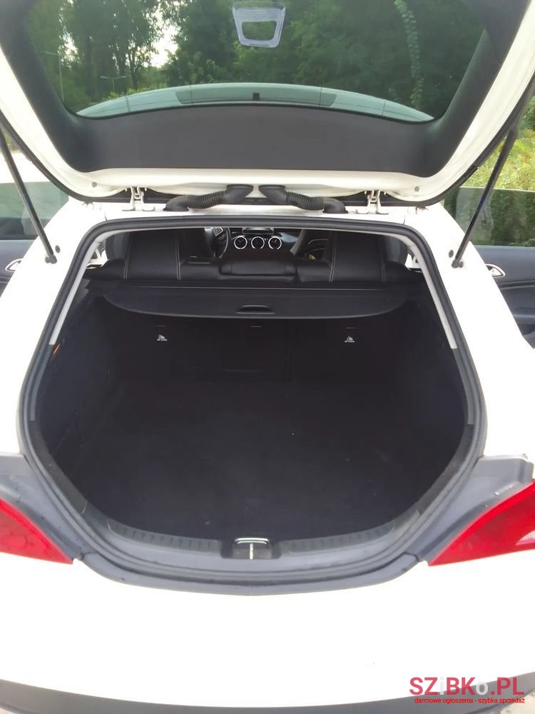 2016' Mercedes-Benz CLA photo #4