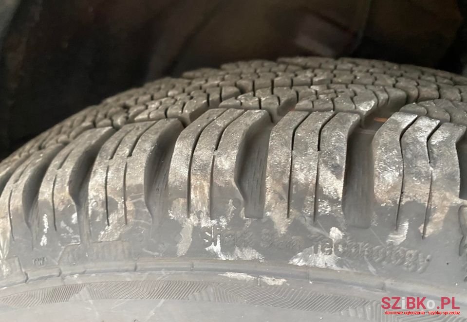 2003' Toyota Yaris photo #6