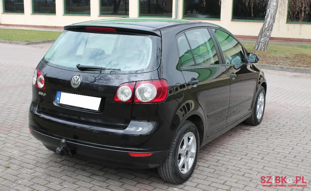 2005' Volkswagen Golf Plus photo #6