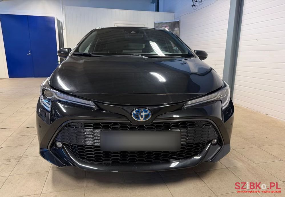 2021' Toyota Corolla 1.8 Hybrid Active photo #2