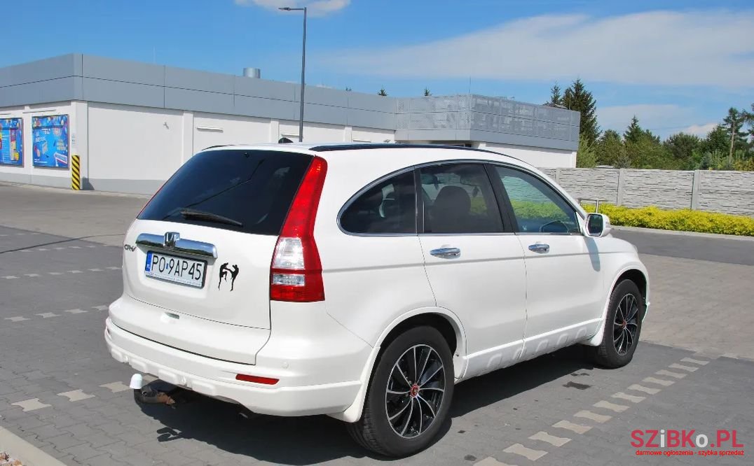 2010' Honda CR-V photo #4