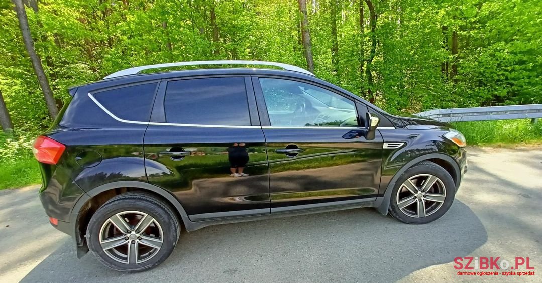2011' Ford Kuga photo #4