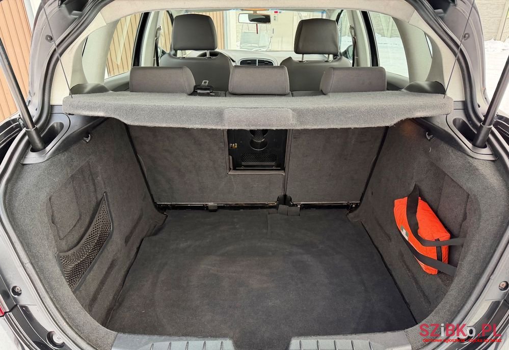 2006' SEAT Toledo 1.6 Audience photo #6