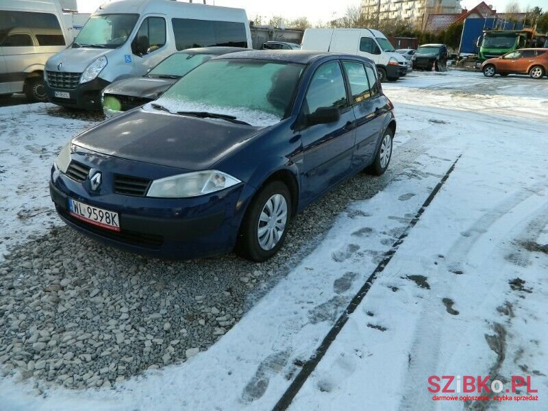 2004' Renault Megane photo #1