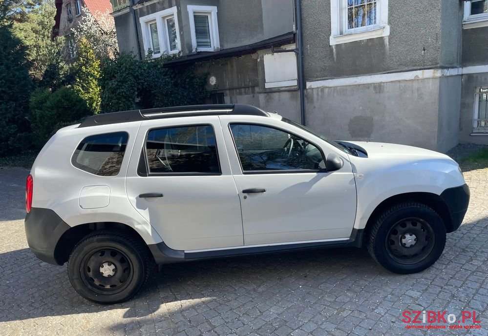 2013' Dacia Duster photo #2