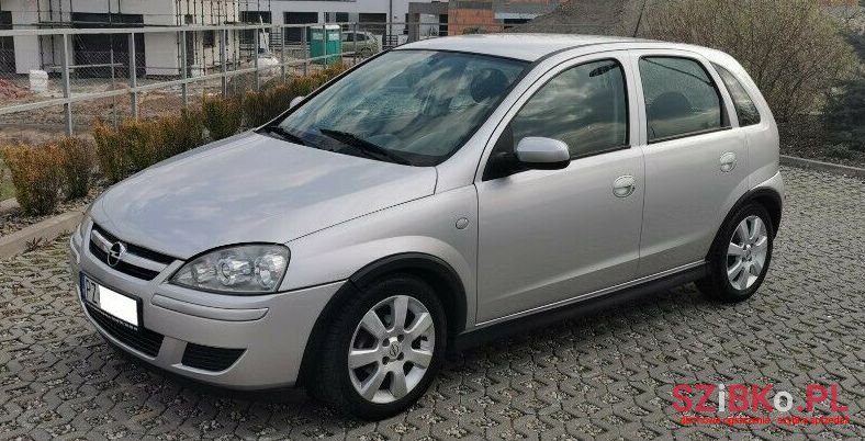 2005' Opel Corsa photo #1