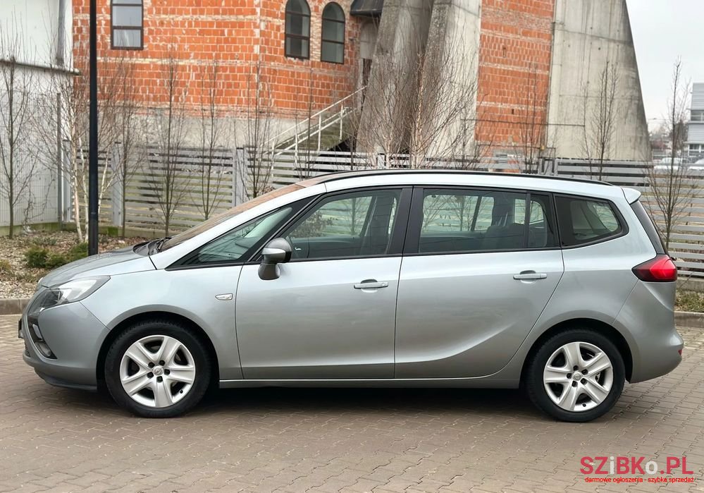 2012' Opel Zafira 1.4 T Enjoy photo #2