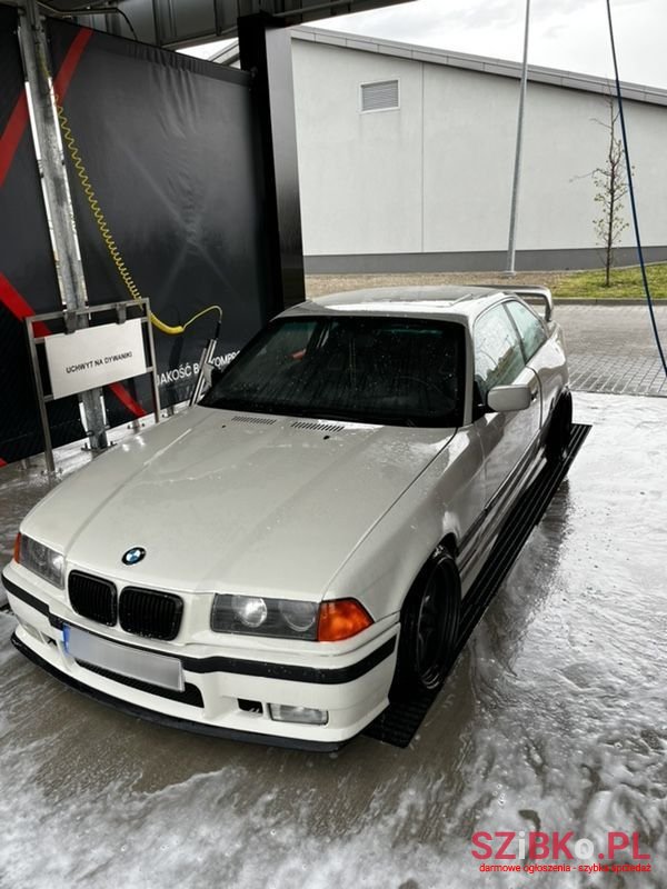 1994' BMW 3 Series photo #1