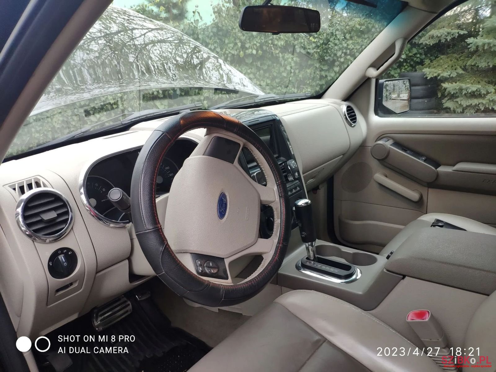 2007' Ford Explorer photo #4