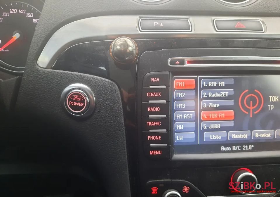 2011' Ford Galaxy photo #5