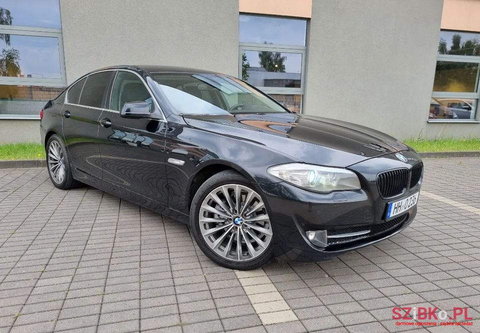 2011' BMW Seria 5 photo #1