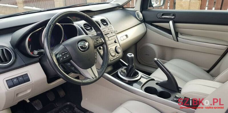 2010' Mazda CX7 photo #2