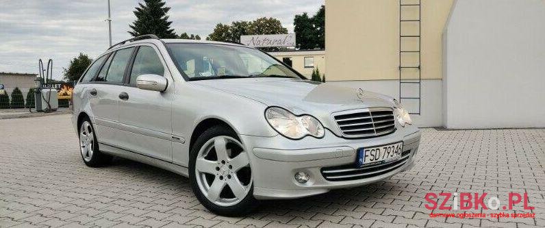 2004' Mercedes-Benz Klasa C photo #1