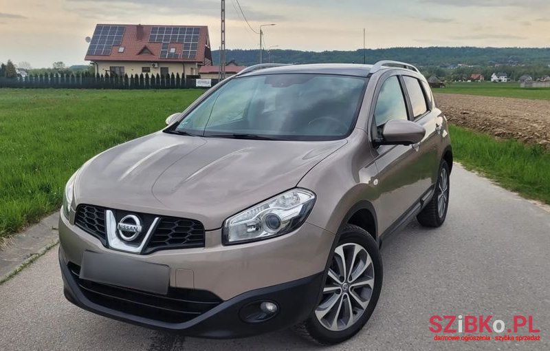 2013' Nissan Qashqai 1.6 I-Way photo #2