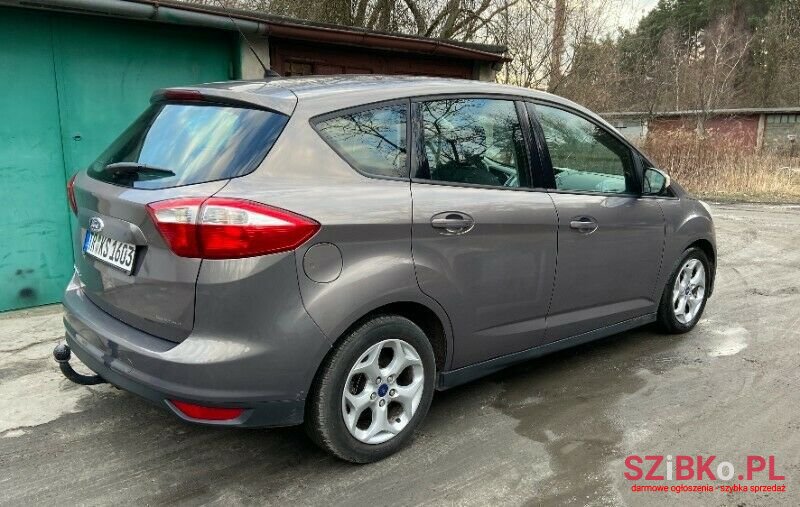 2012' Ford C-MAX photo #4