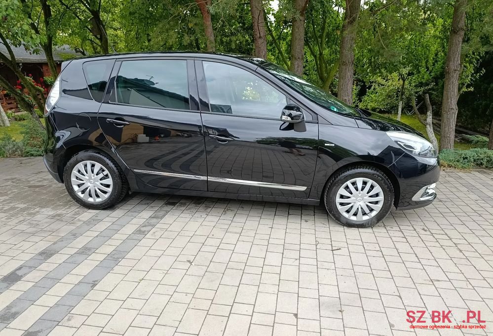 2015' Renault Scenic photo #4