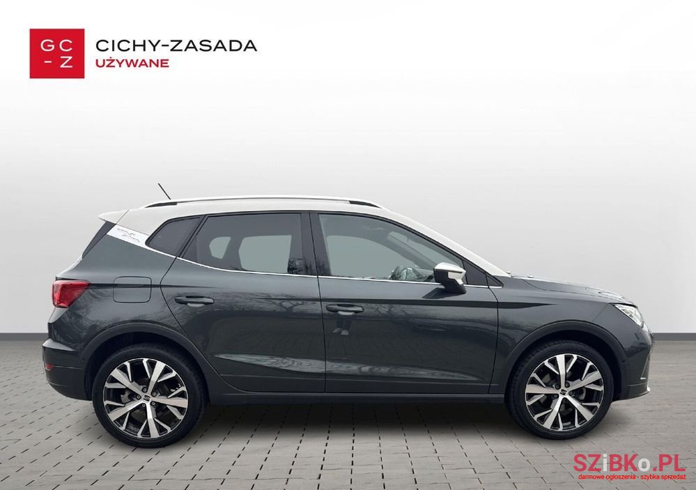 2021' SEAT Arona photo #6