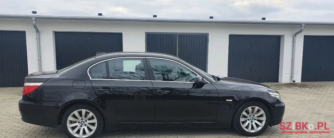 2009' BMW Seria 5 photo #3