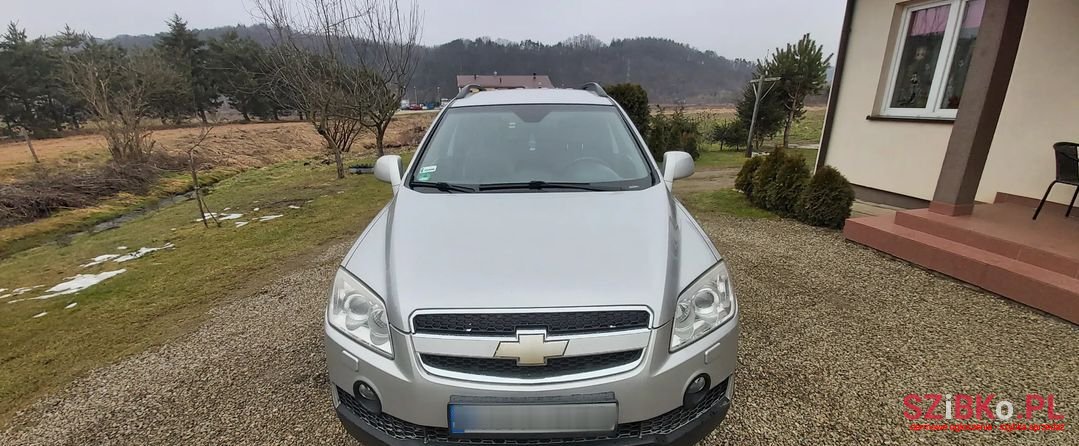 2006' Chevrolet Captiva photo #1