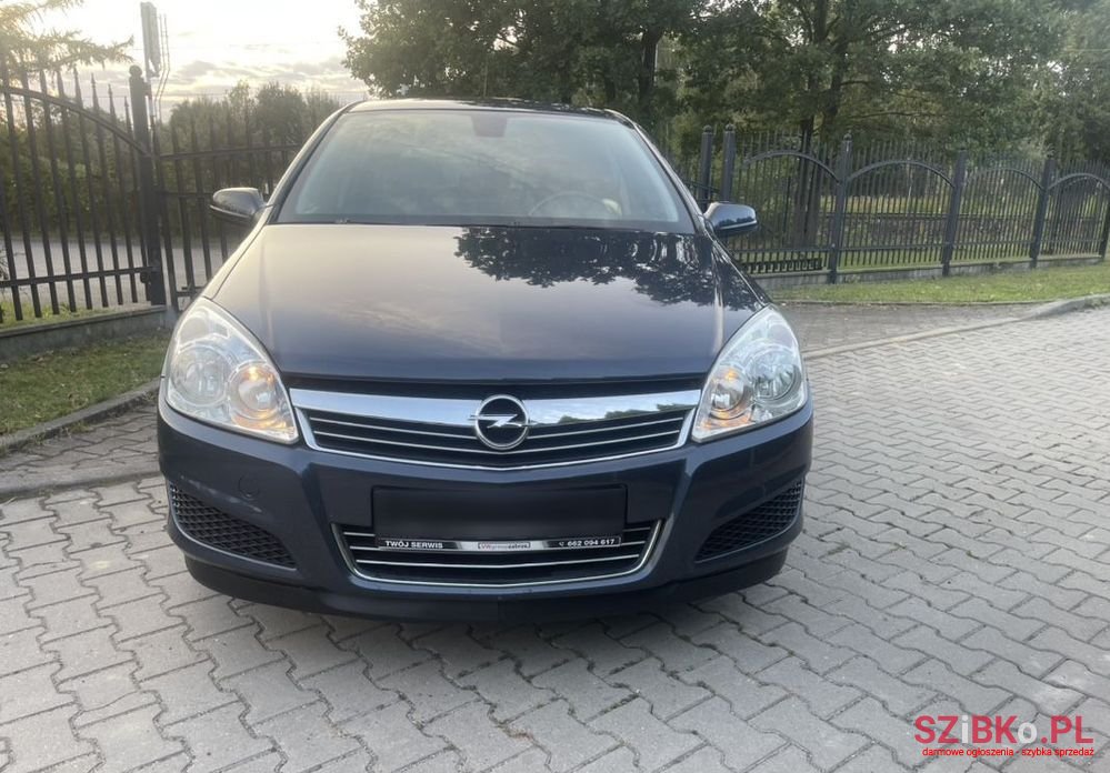 2007' Opel Astra Ii 1.6 Start photo #2