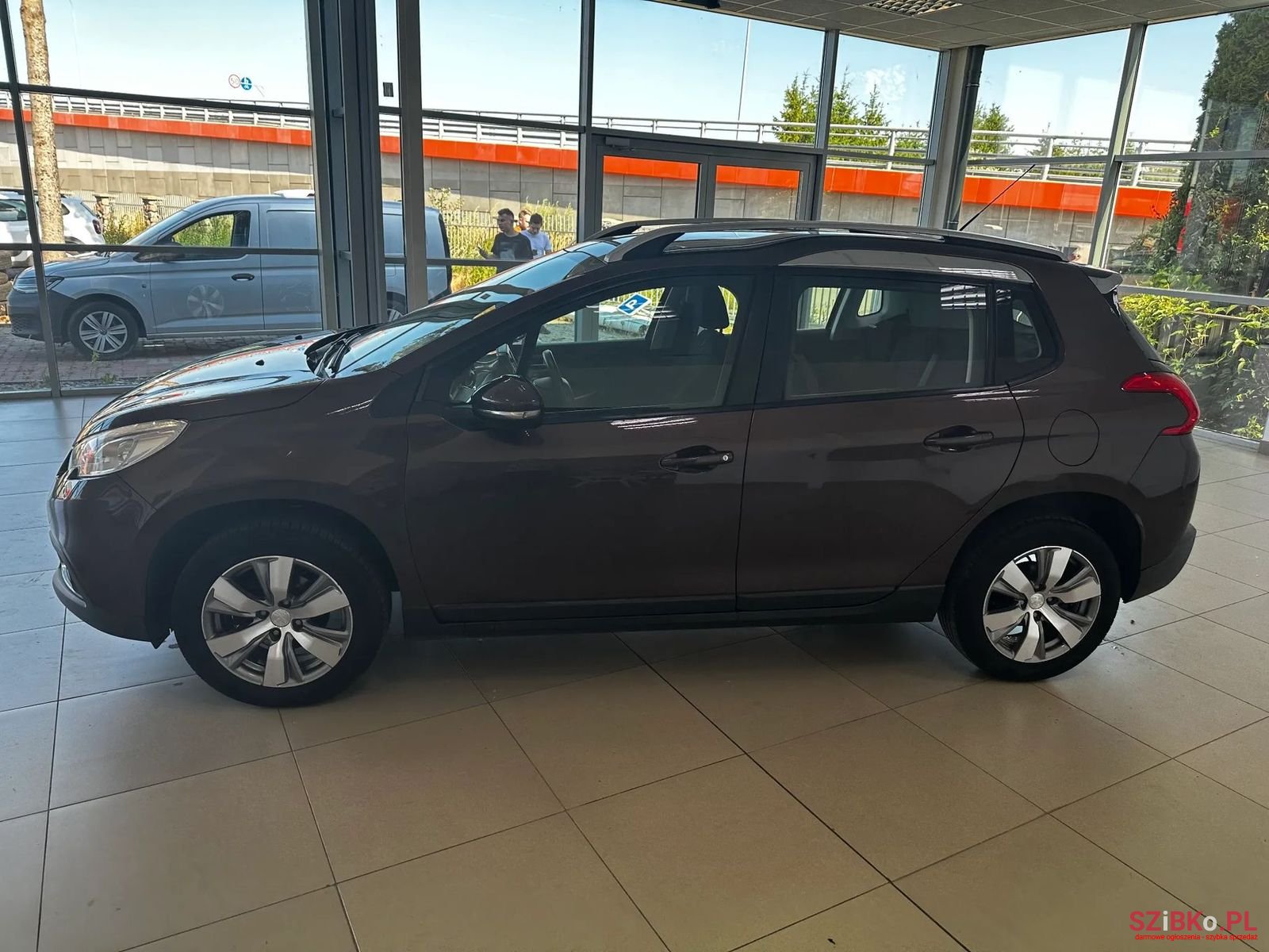 2013' Peugeot 2008 photo #4