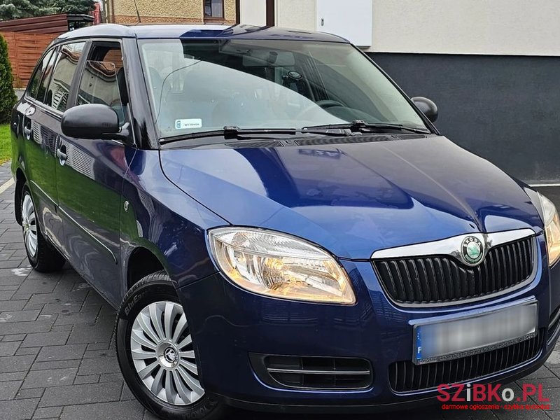 2008' Skoda Fabia 1.4 Tdi Classic photo #1