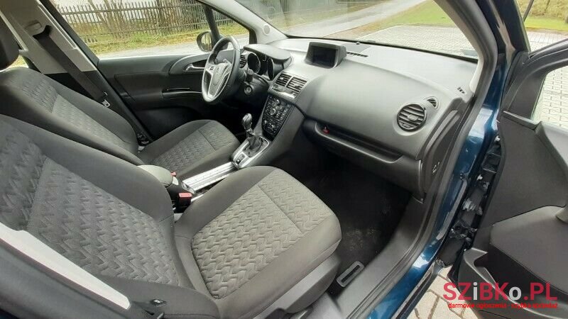 2014' Opel Meriva photo #3