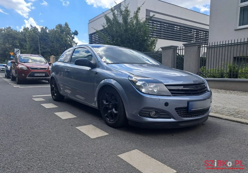 2006' Opel Astra Gtc 2.0 Turbo Sport photo #3