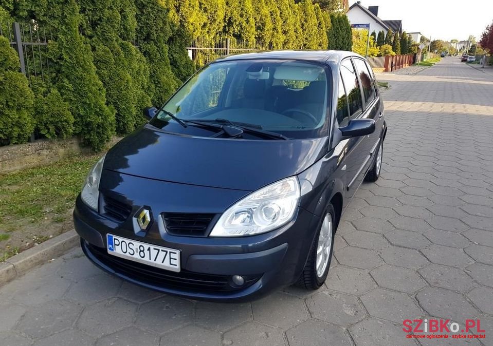 2007' Renault Scenic photo #2
