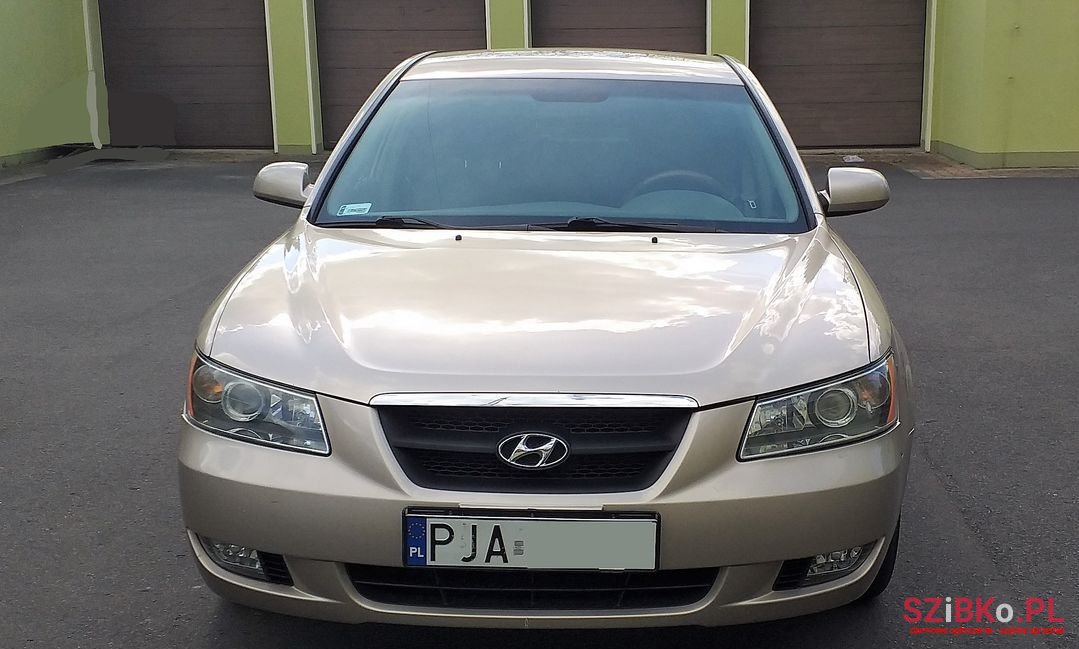 2006' Hyundai Sonata photo #2