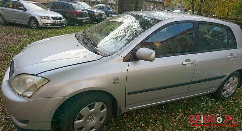 2003' Toyota Corolla photo #1