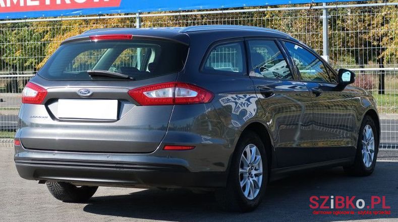 2015' Ford Mondeo photo #4