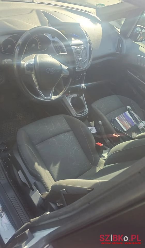 2013' Ford B-MAX photo #5