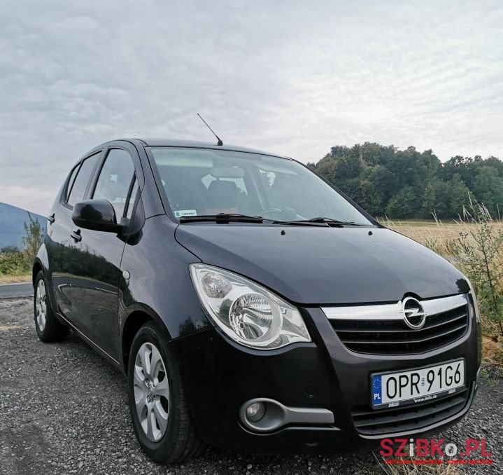 2009' Opel Agila photo #1