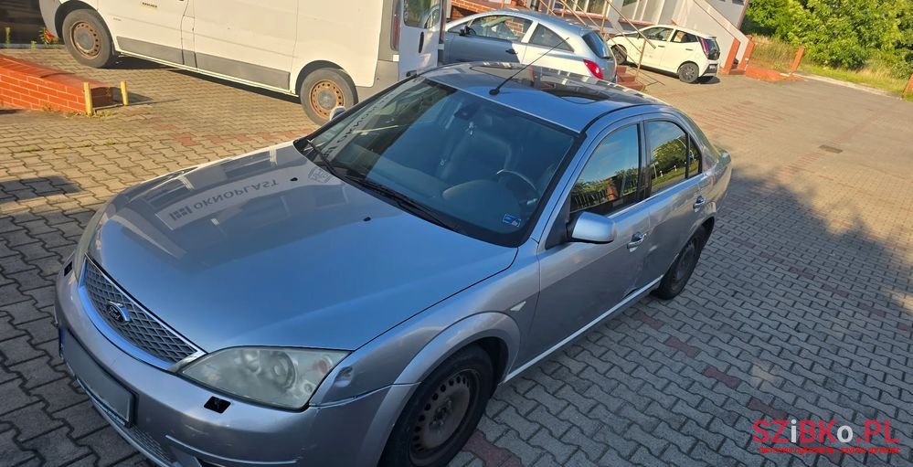 2004' Ford Mondeo 2.2 Tdci Titanium X photo #2
