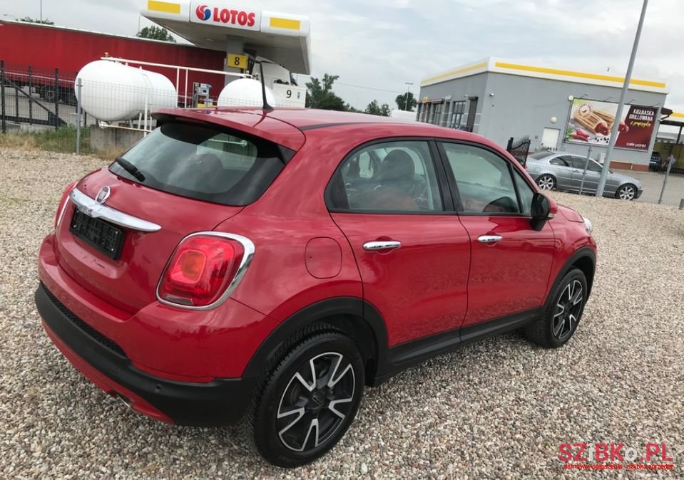 2016' Fiat 500X photo #5