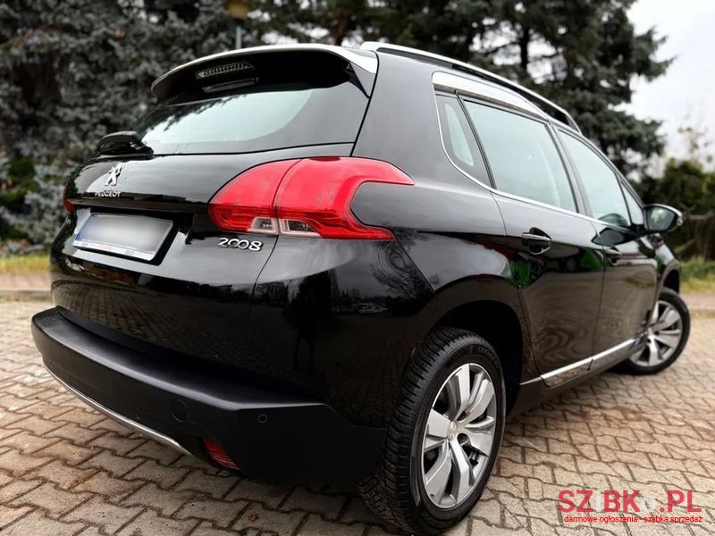 2016' Peugeot 2008 photo #4