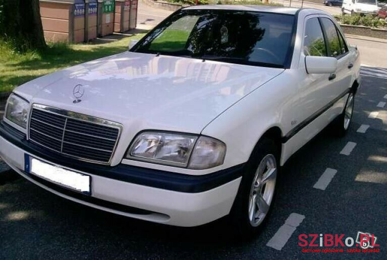 1997' Mercedes-Benz Klasa C photo #1