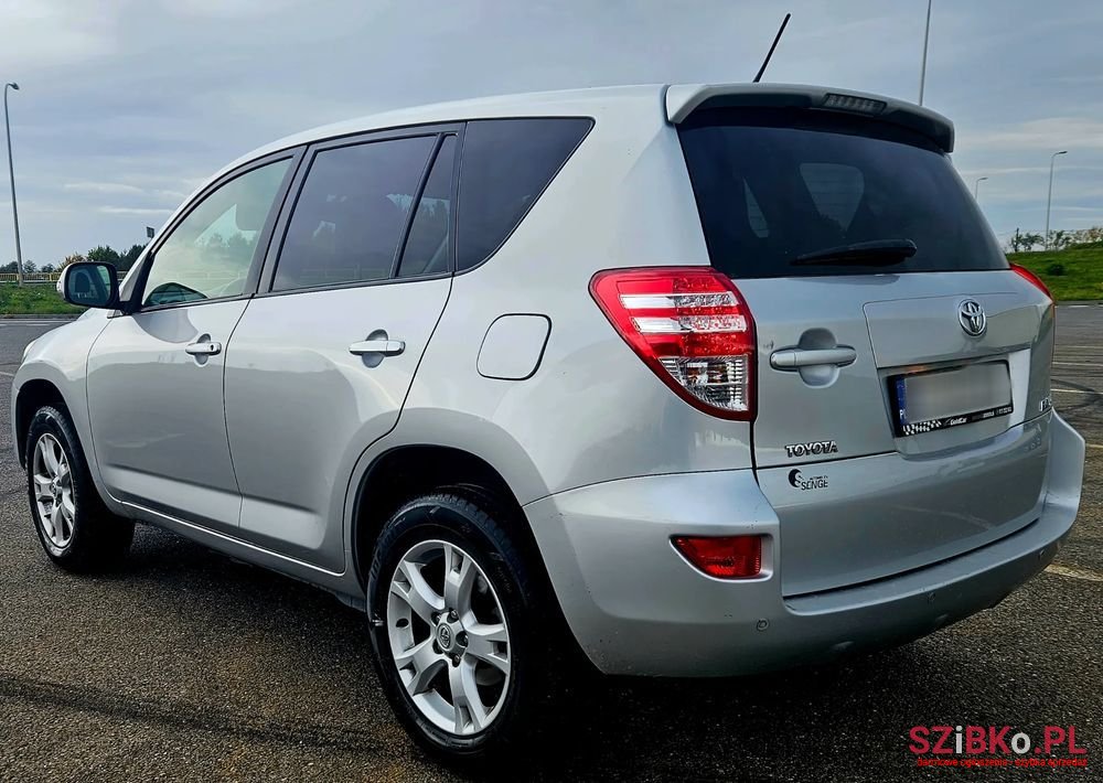 2009' Toyota RAV4 photo #5